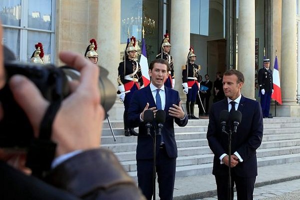 صدراعظم اتریش و رئیس‌جمهوری فرانسه درباره مهاجرت به توافق رسیدند