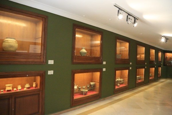 تالار سفال‌های عصر مفرغ و آهن موزه مقدم دانشگاه تهران افتتاح شد