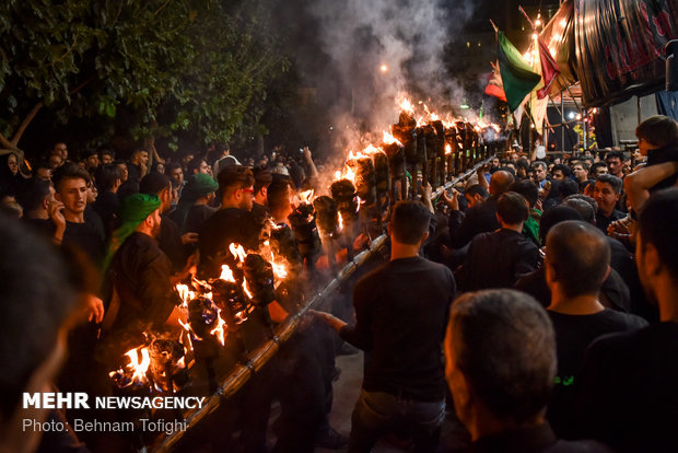 Iraqis' Muharram mourning ceremony in Tehran