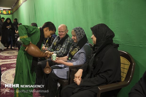 Foreign tourists attend Muharram Mourning in Yazd