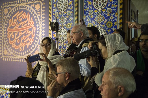 Foreign tourists attend Muharram Mourning in Yazd