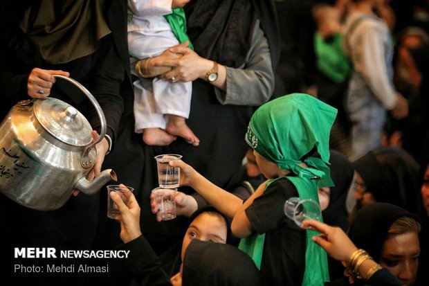 همایش شیرخوارگان حسینی در حسینیه اعظم زنجان