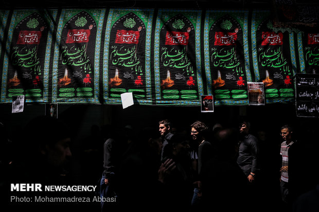 Tasu’a mourning in Tehran’s Grand Bazaar