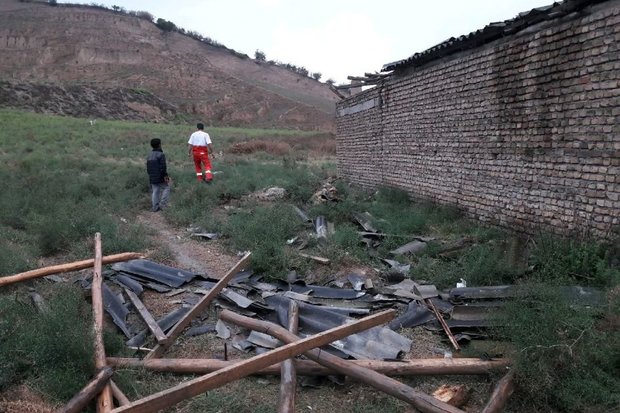 طوفان به منازل مسکونی ۵ شهرستان گلستان خسارت زد