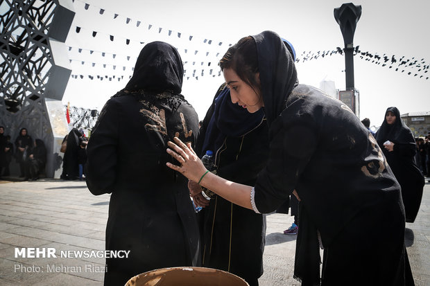 Ashura mourning ceremony in Tehran