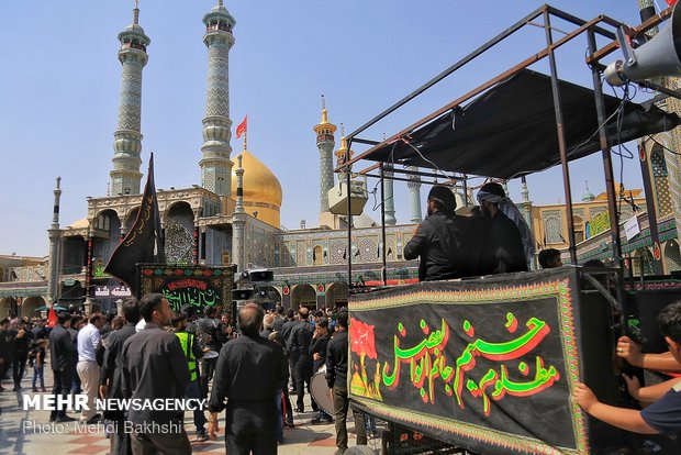 Hazrat Masoumeh (SA) Mausoleum hosts mourning ceremony of Ashura Day 