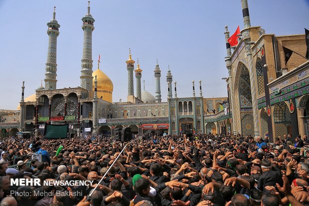 Hazrat Masoumeh (SA) Mausoleum hosts mourning ceremony of Ashura Day 