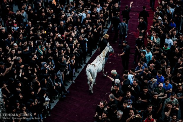 Millions of Iranians mark Ashura Day