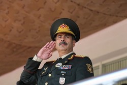 Azerbaycan Savunma Bakanı yarın Moskova'ya gidecek