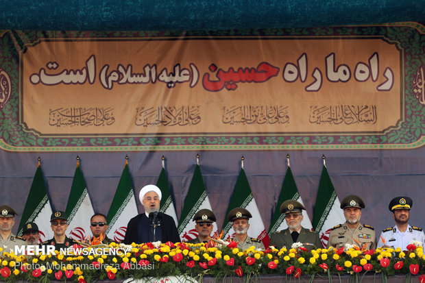 Massive military parade in Tehran