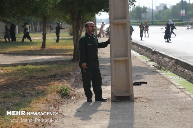 Terrorist attack during Armed Forces parade in Ahvaz