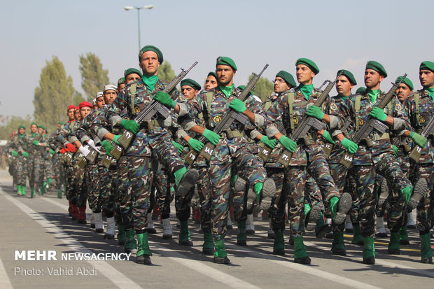 رژه ۳۱ شهریور نیروهای مسلح در تبریز