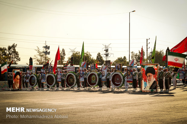 Massive military parade in Tehran