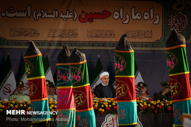 Massive military parade in Tehran