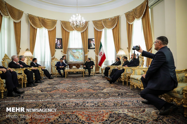 Shamkhani, Usubov hold meeting in Tehran