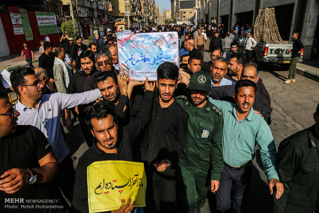 Ahvaz holds funeral for 24 martyrs of terror attack