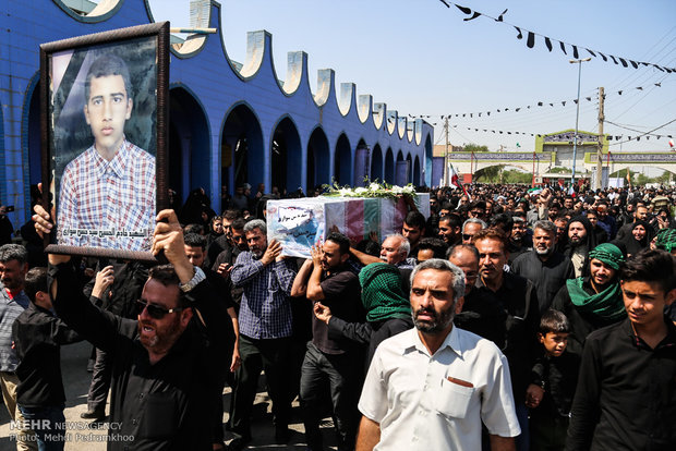 Ahvaz holds funeral for 24 martyrs of terror attack