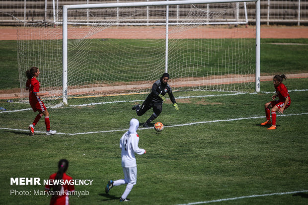 Iran-Jordan women play friendly match