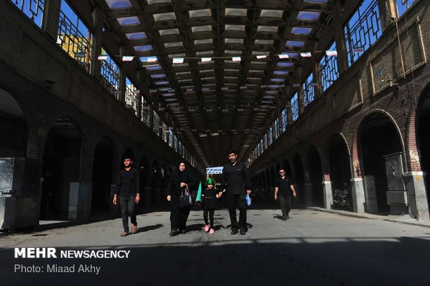 تشییع شهدای حادثه تروریستی اهواز