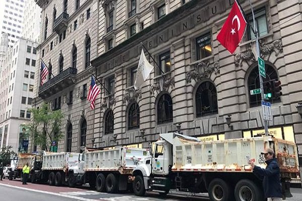 New York'ta şaşırtan görüntüler