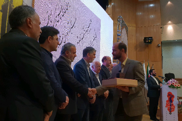 برگزیدگان دوسالانه خوشنویسی در قزوین معرفی شدند