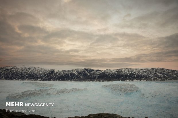 تاثیر گرم شدن زمین بر یخ های قطبی‎