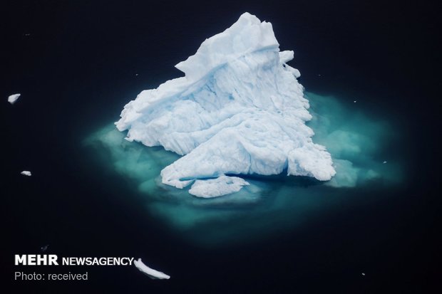 تاثیر گرم شدن زمین بر یخ های قطبی‎