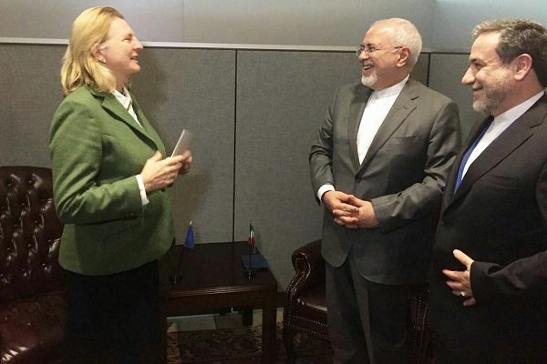 Zarif'in New York'taki temasları sürüyor