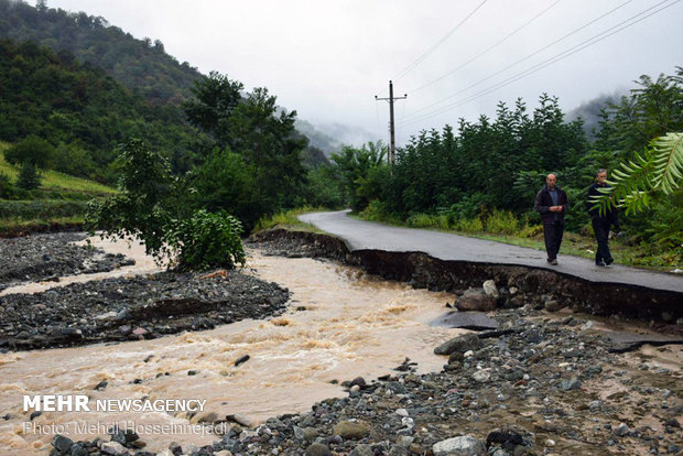 خسارات بارش شدید باران و طغیان رودخانه ها در شهرستان تالش
