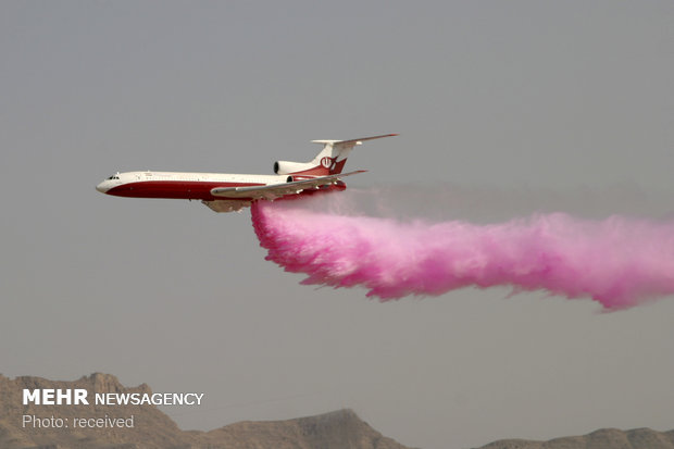 Iran unveils modern, heavy-duty firefighting aircraft