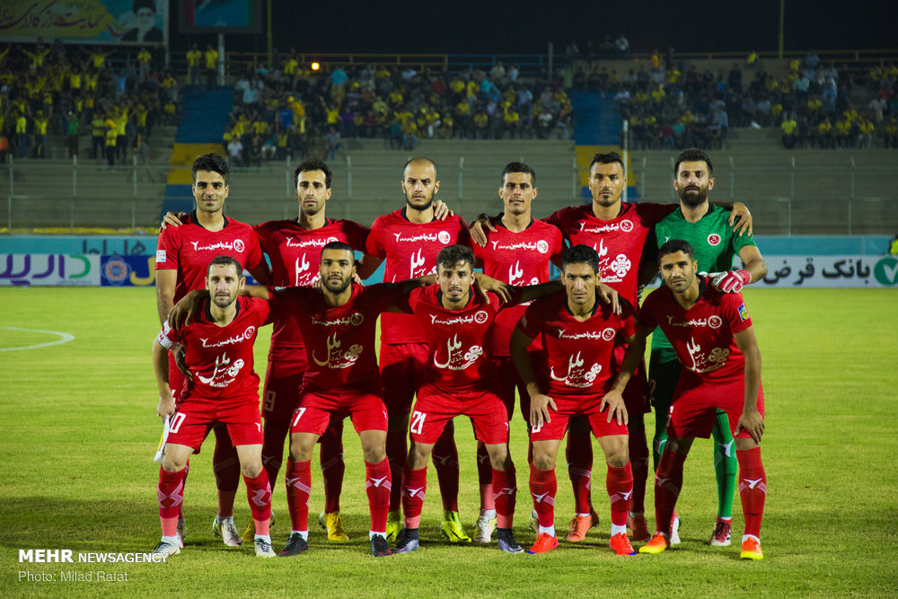 Sepahan move top of IPL table - Tehran Times