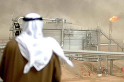 کویت عرضه نفت خود را یک میلیون بشکه کاهش می‌دهد