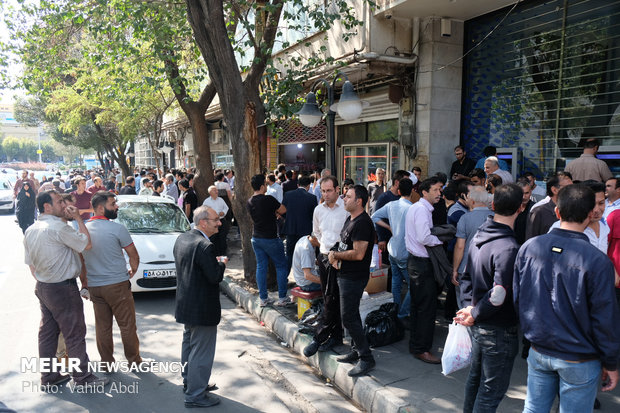 تزلزل ارز در بازار تبریز