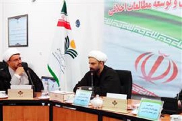 انقلاب اسلامی جان تازه ای در کالبد اخلاق دمید