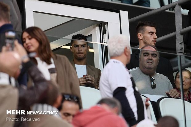 دیدار تیم های یوونتوس و یانگ بویز