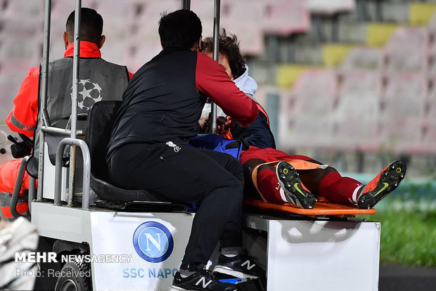 دیدار تیم های ناپولی و لیورپول