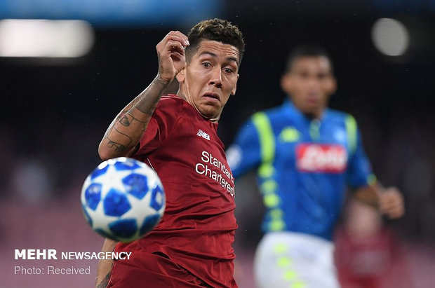 دیدار تیم های ناپولی و لیورپول