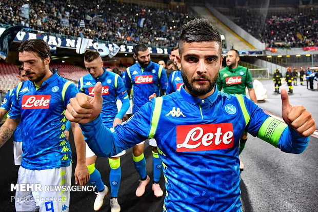 دیدار تیم های ناپولی و لیورپول