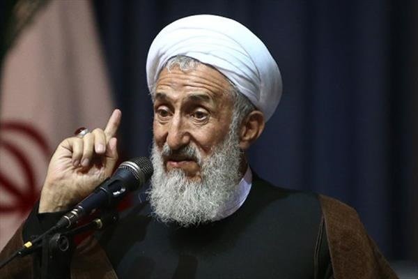 خطيب طهران: لا يمكن الوثوق بالأوروبيين وهم يتبعون نهج الأمريكيين