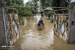 Flash flood hits 6 provinces, leaves 5 dead