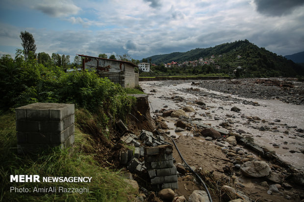 ۵۰۰ واحد مسکونی خسارت دیده در حریم رودخانه ها جابجا می شوند