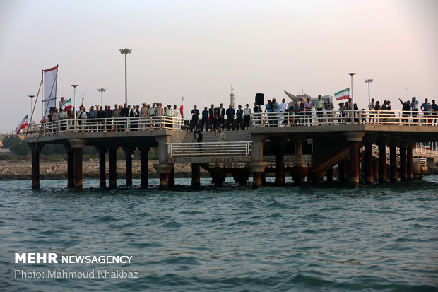 مناورات الاقتدار البحري لحرس الحدود في جزيرة كيش الايرانية