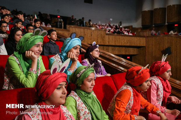 مراسم روز جهانی کودک