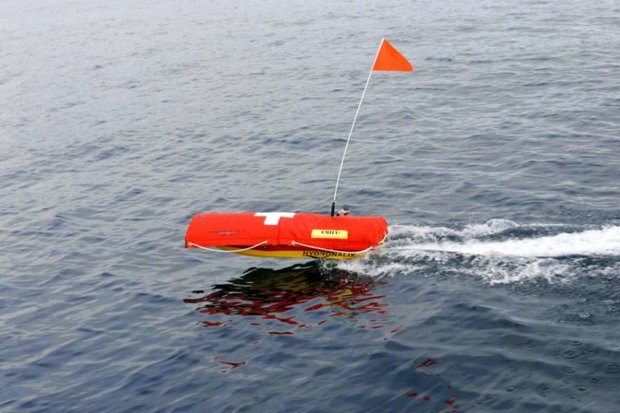 ۴ سرنشین یک قایق صیادی در آب های دریای عمان نجات یافتند
