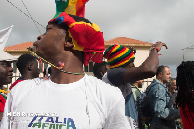 اسکان مهاجران در یکی از روستاهای ایتالیا‎