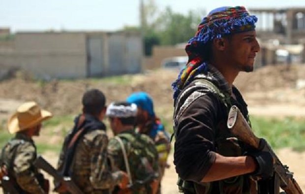 "رويترز": الأكراد يعوّلون على فرنسا بعد انسحاب الأمريكان