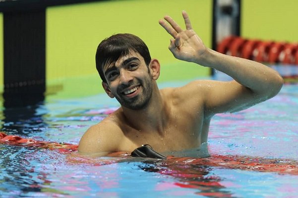 گفتگوی مهر با «پسر طلایی» شنای ایران/ از ۸۰ درصد تمریناتم محرومم