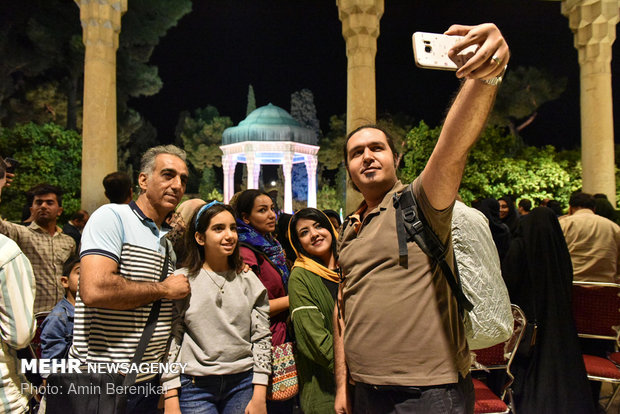 Commemoration of Hafez Day in Shiraz