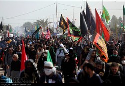 Iran to set up 10 field hospitals for Arbaeen pilgrims