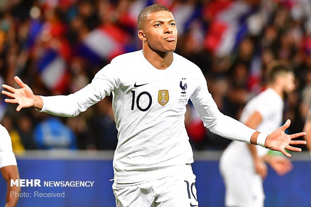 دیدار تیم های ملی فرانسه و ایسلند